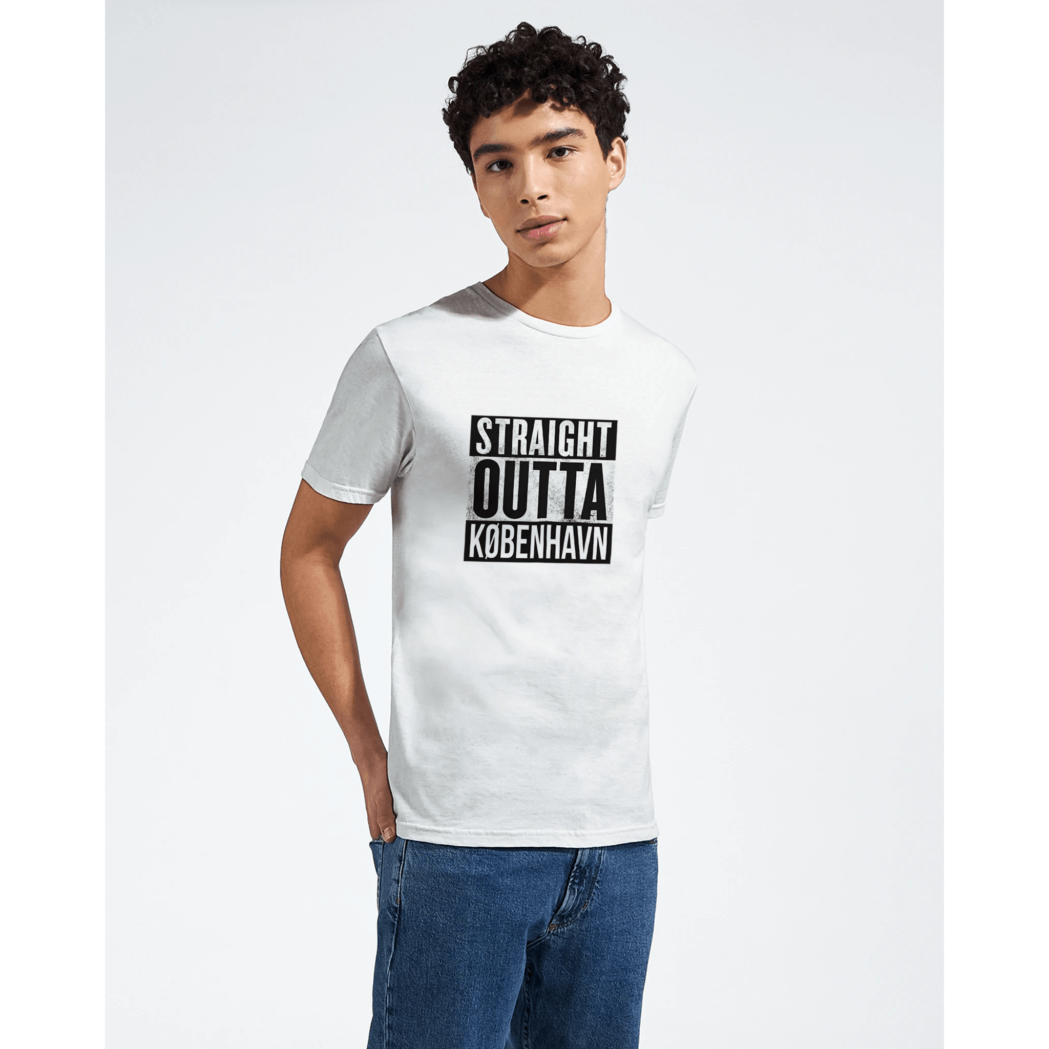 Straight Outta København ❌ T-SHIRT - Danske Bluser